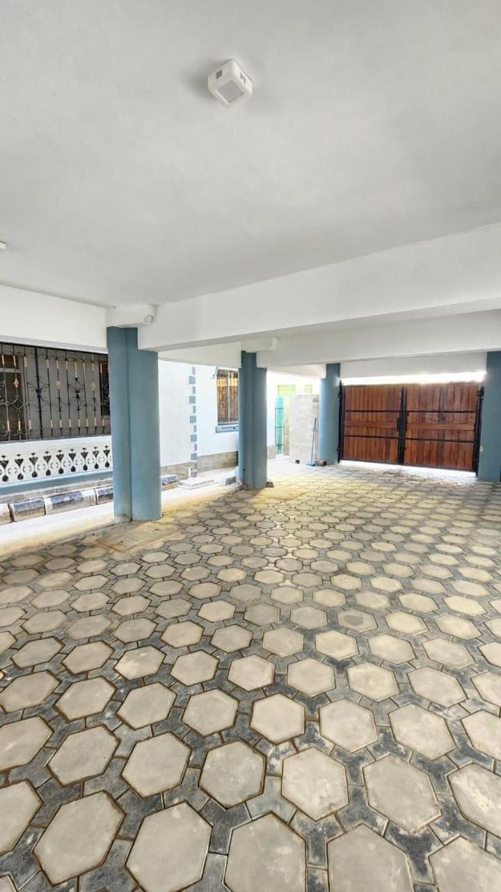 Classic One Bedroom In Bamburi Mwembeni Mombasa Exterior photo