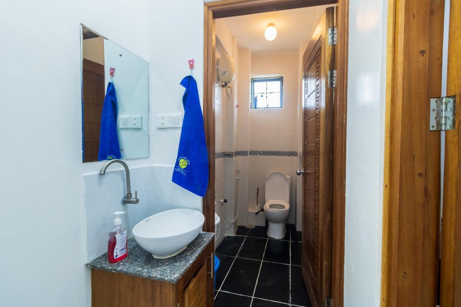Classic One Bedroom In Bamburi Mwembeni Mombasa Exterior photo